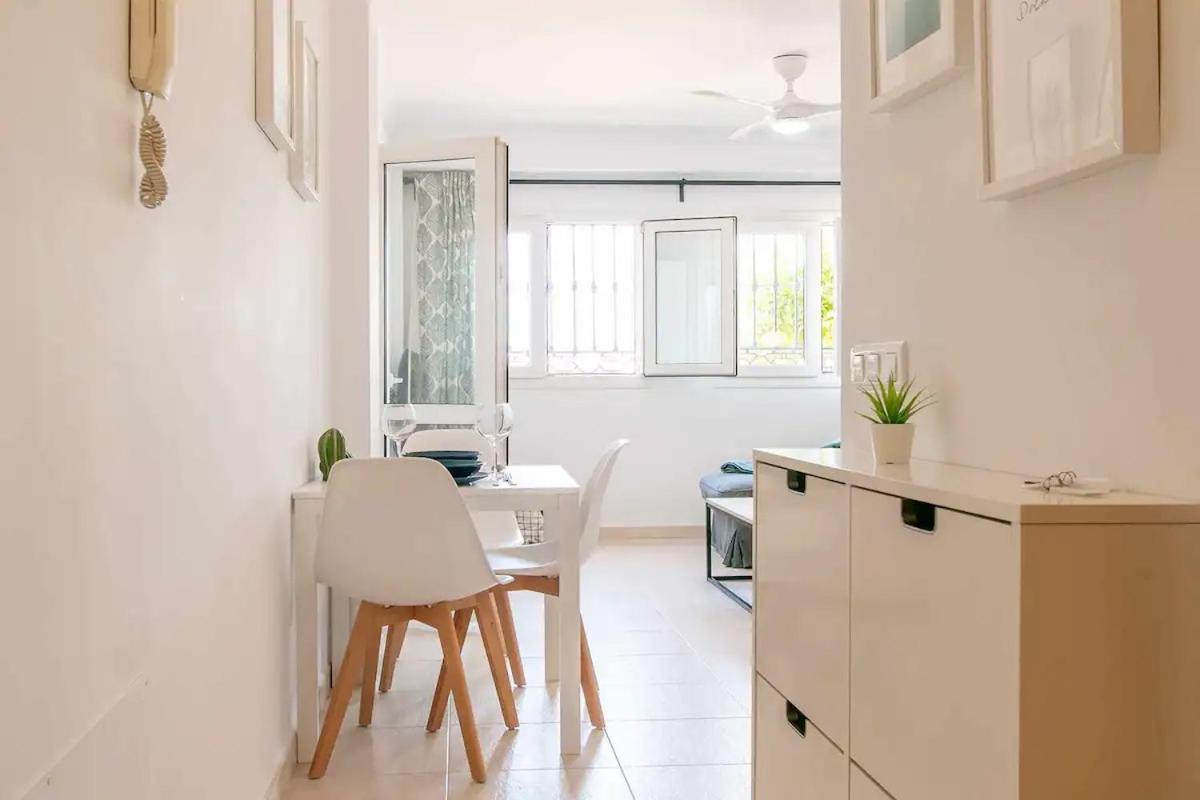 Lägenhet Vacation Quiet & Close To Beach Nerja